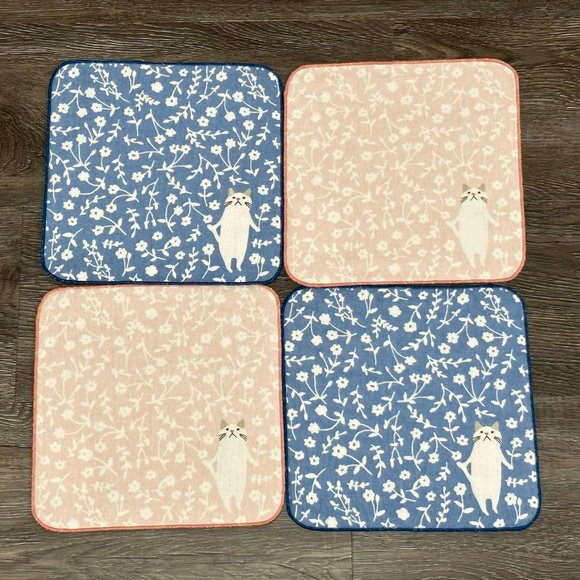 Kitten Cat Loves Flowers Japanese Handkerchief ❘ Hand Towel ❘ Face Towel (Pink) - Picture 4 of 6